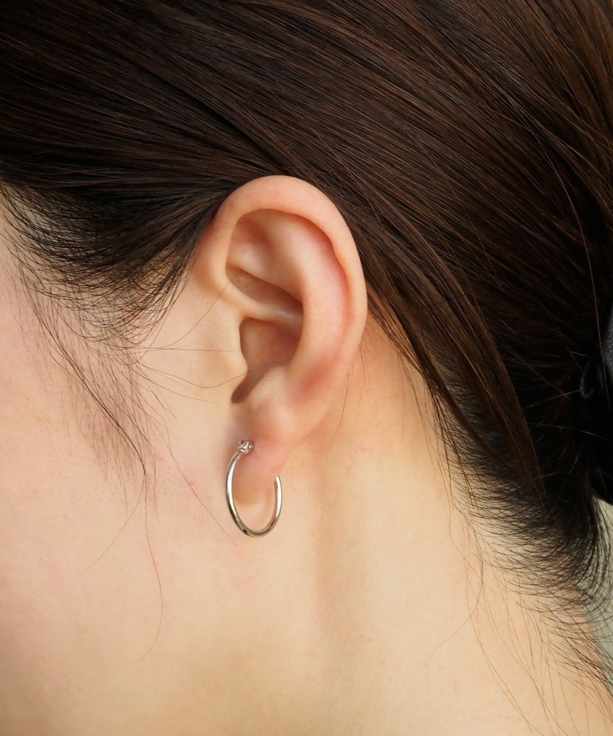 18mmフープ樹脂ポストピアス