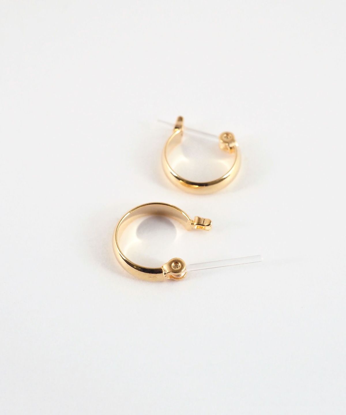 12mm甲丸フープ樹脂ポストピアス