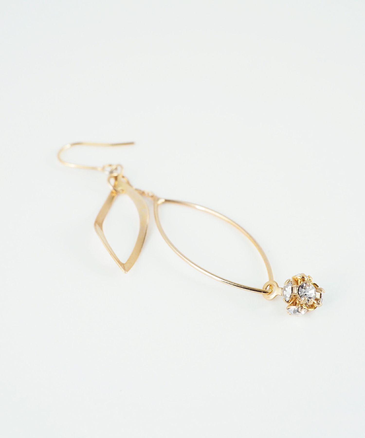 ダブルマーキスフックピアス