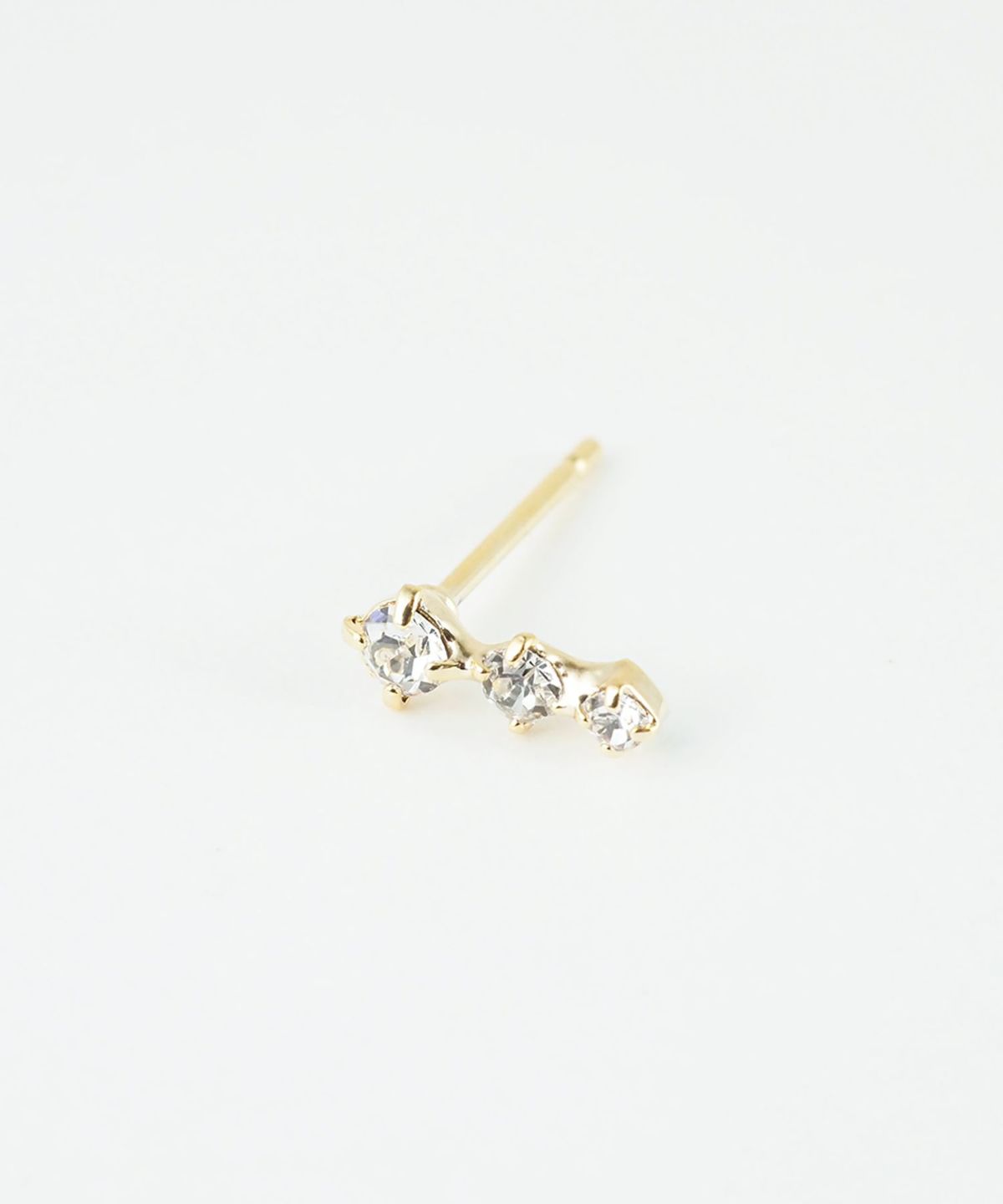 トリプルラインストーンピアス