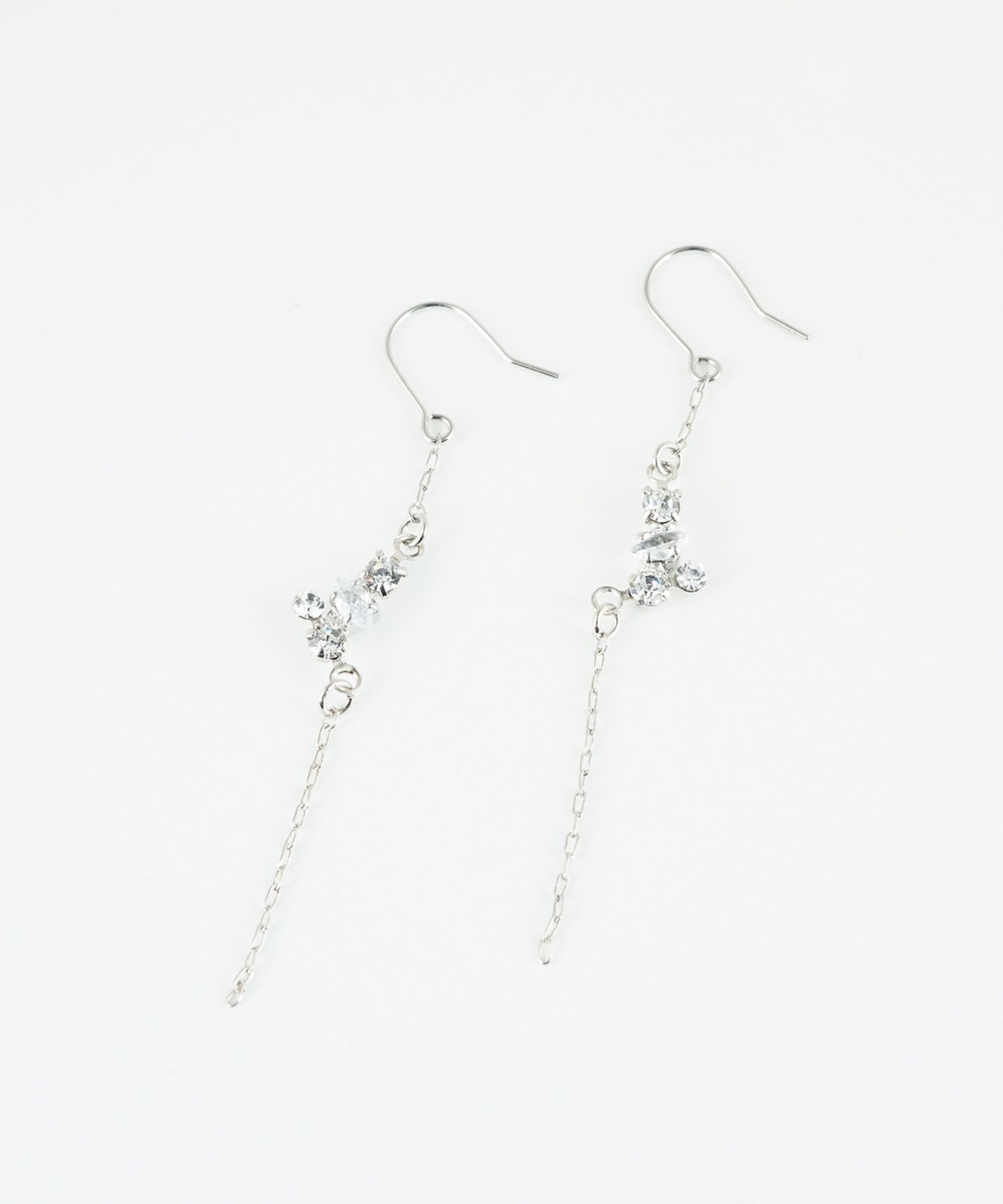 ビジューチェーンフックピアス