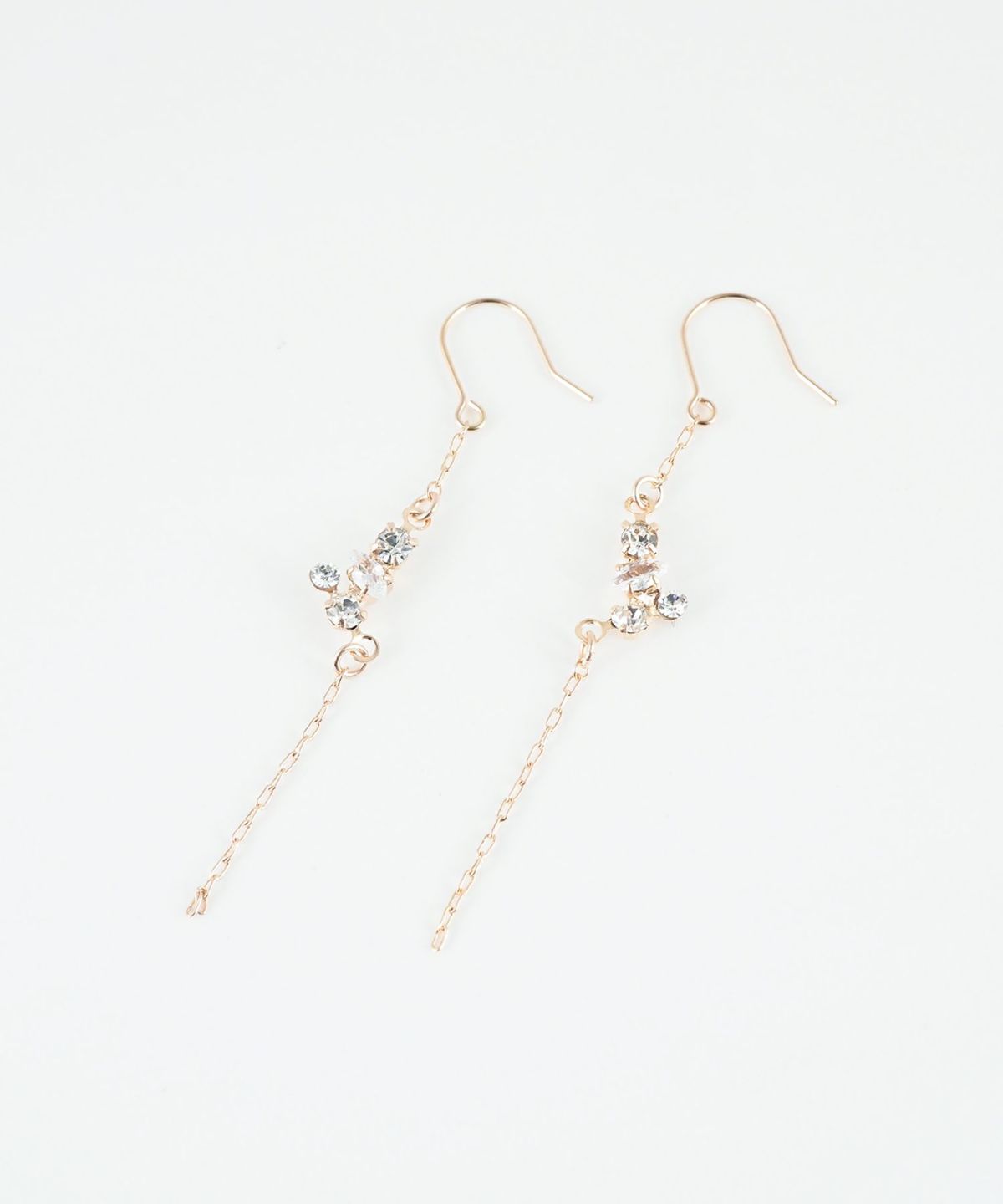 ビジューチェーンフックピアス