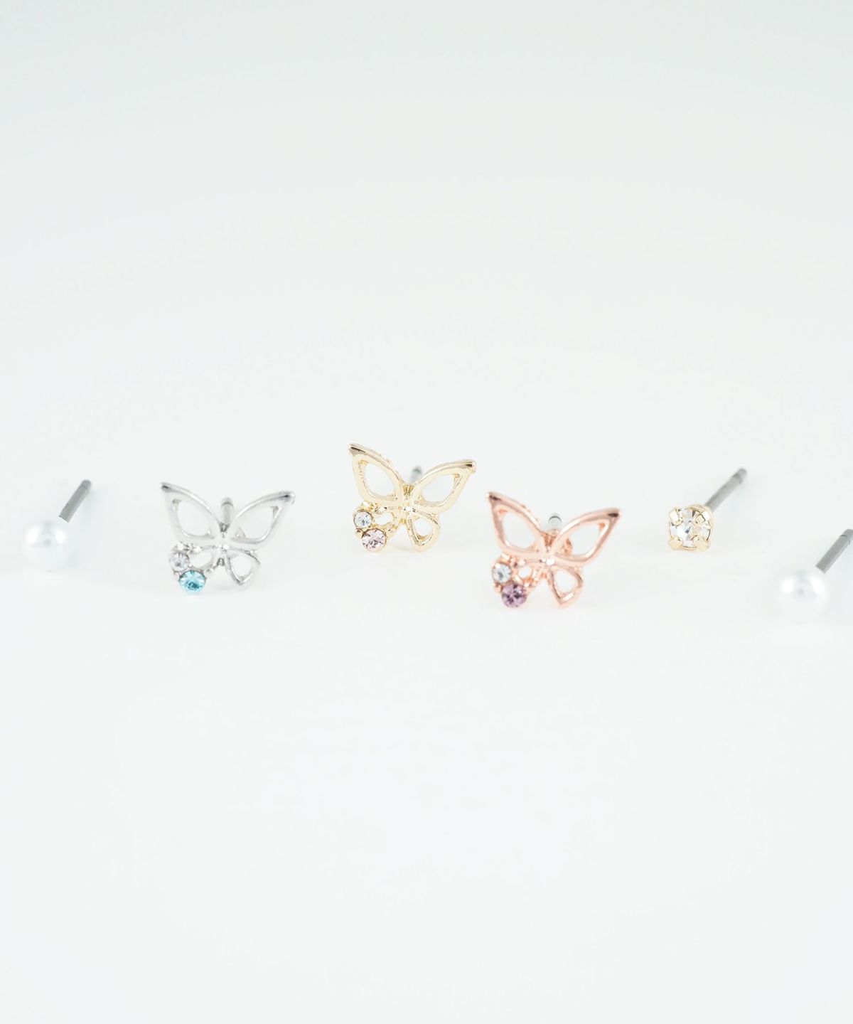 バタフライセットチタンポストピアス