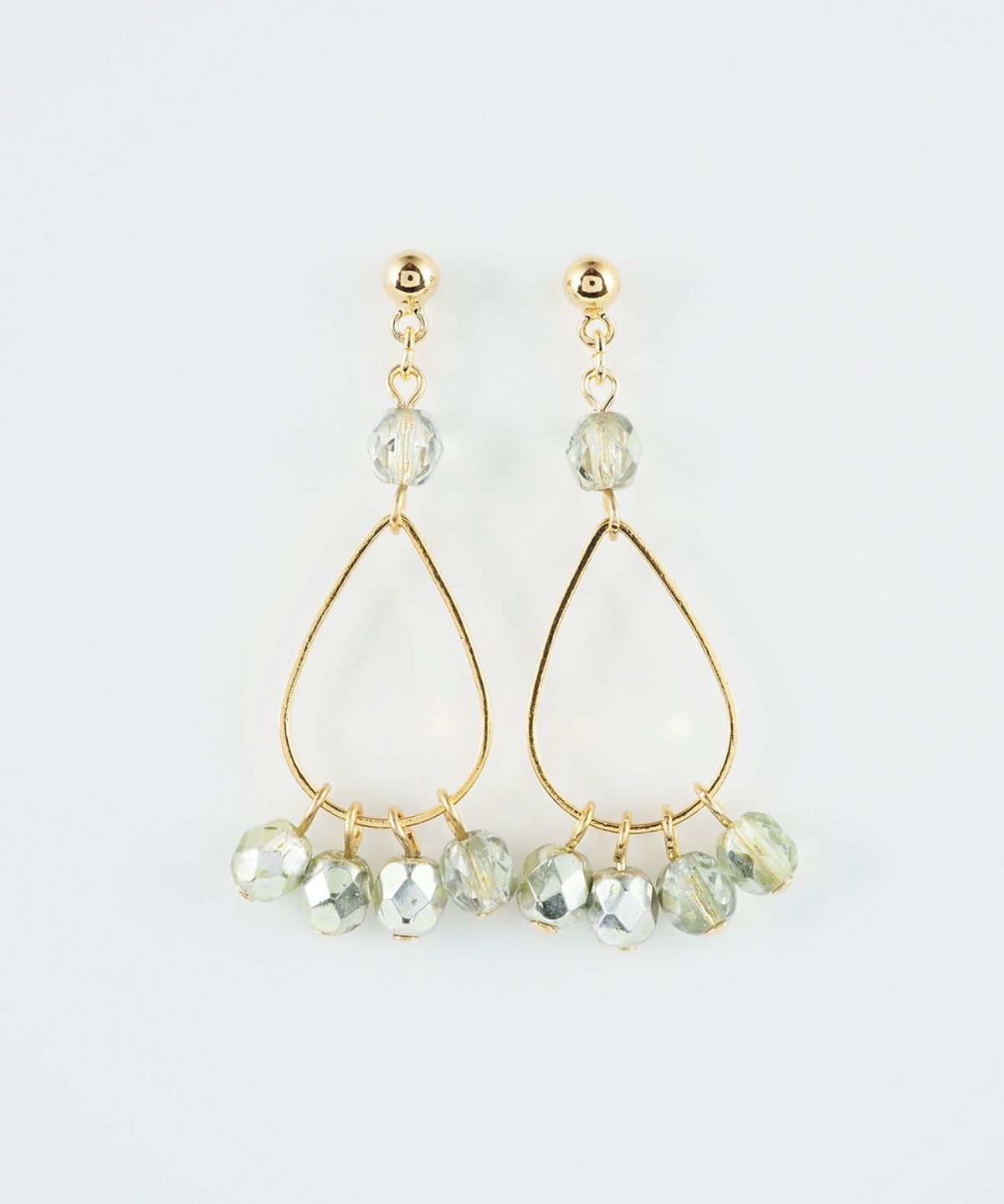 ドロップビーズチタンポストピアス