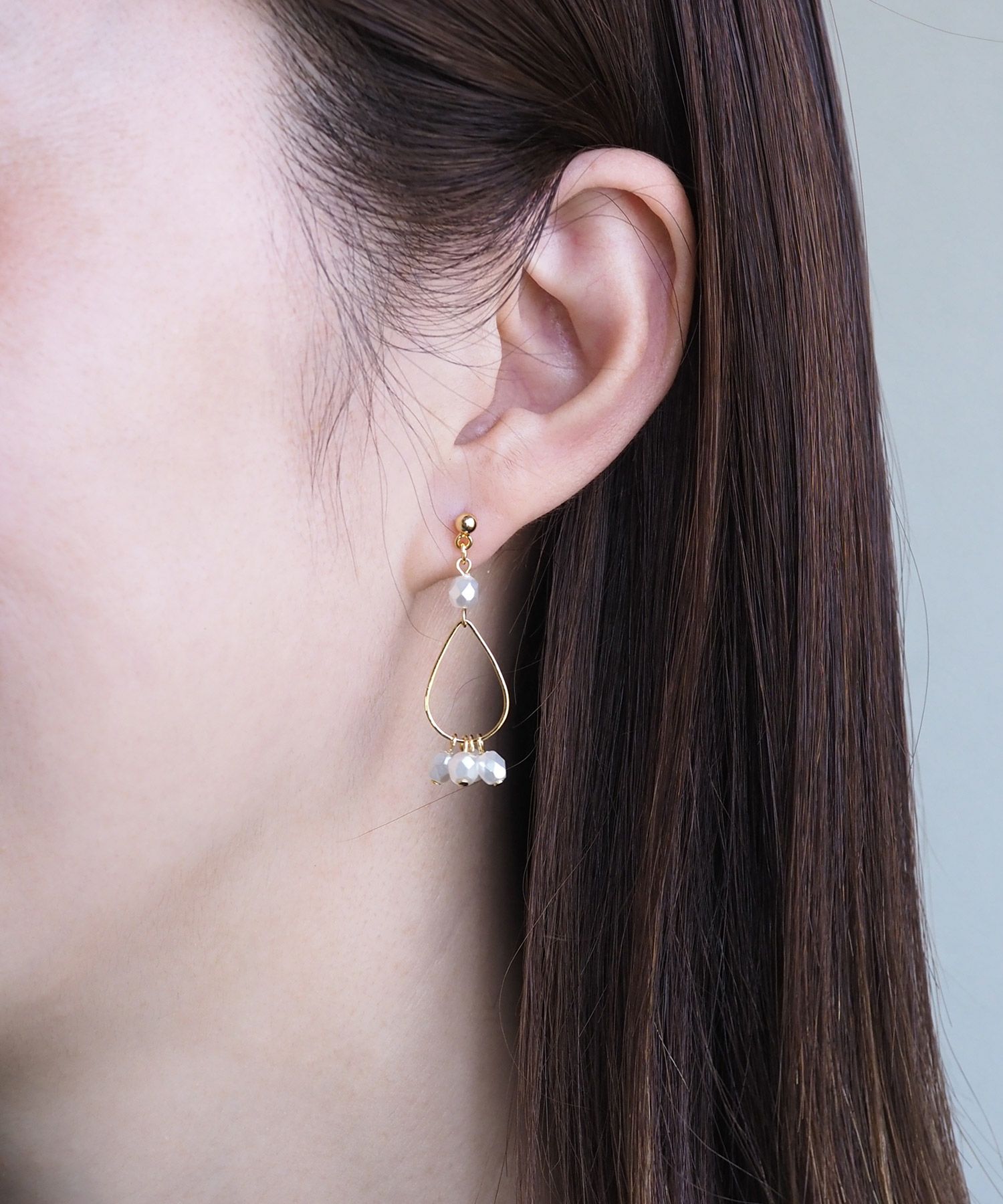 ドロップビーズチタンポストピアス