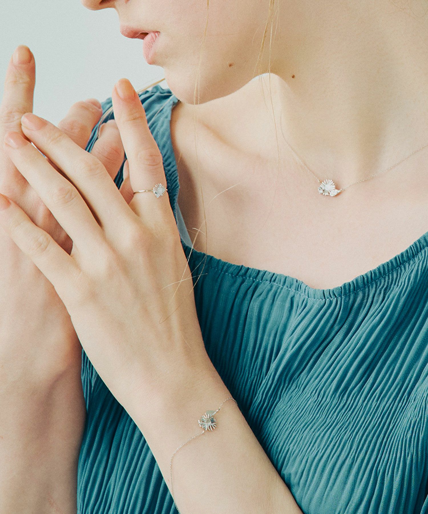 ひまわりリング【MUK shady sophy】