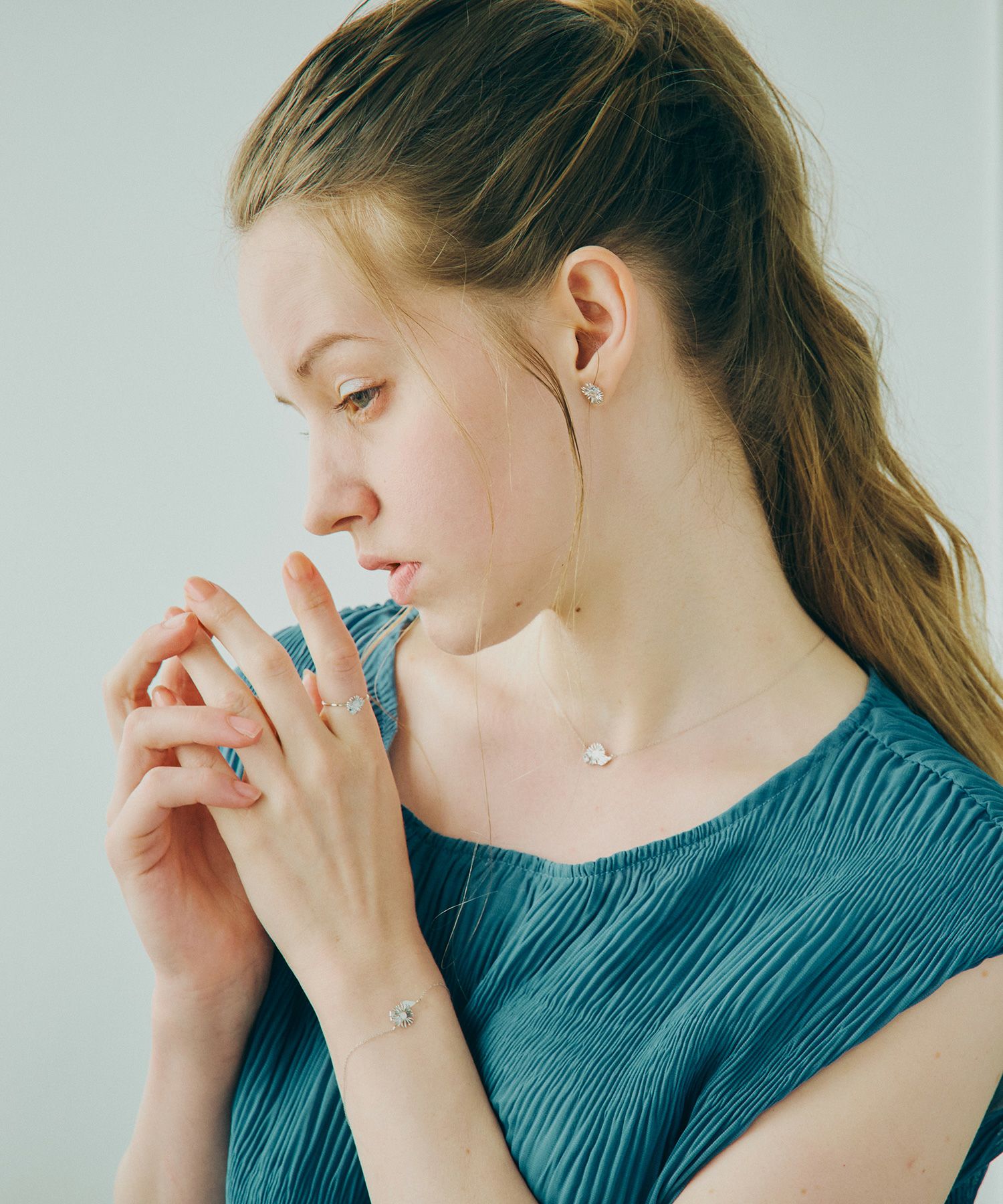 ひまわりリング【MUK shady sophy】