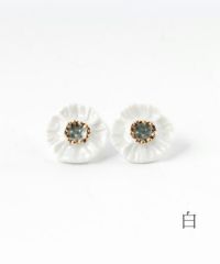 【予約商品】【メディア着用】美濃焼タイル優花ピアス【七窯社】