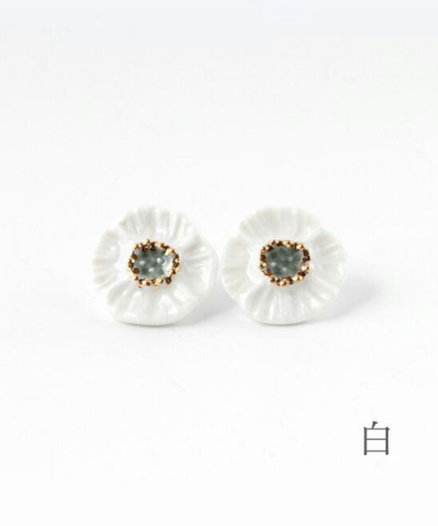 【予約商品】【メディア着用】美濃焼タイル優花ピアス【七窯社】