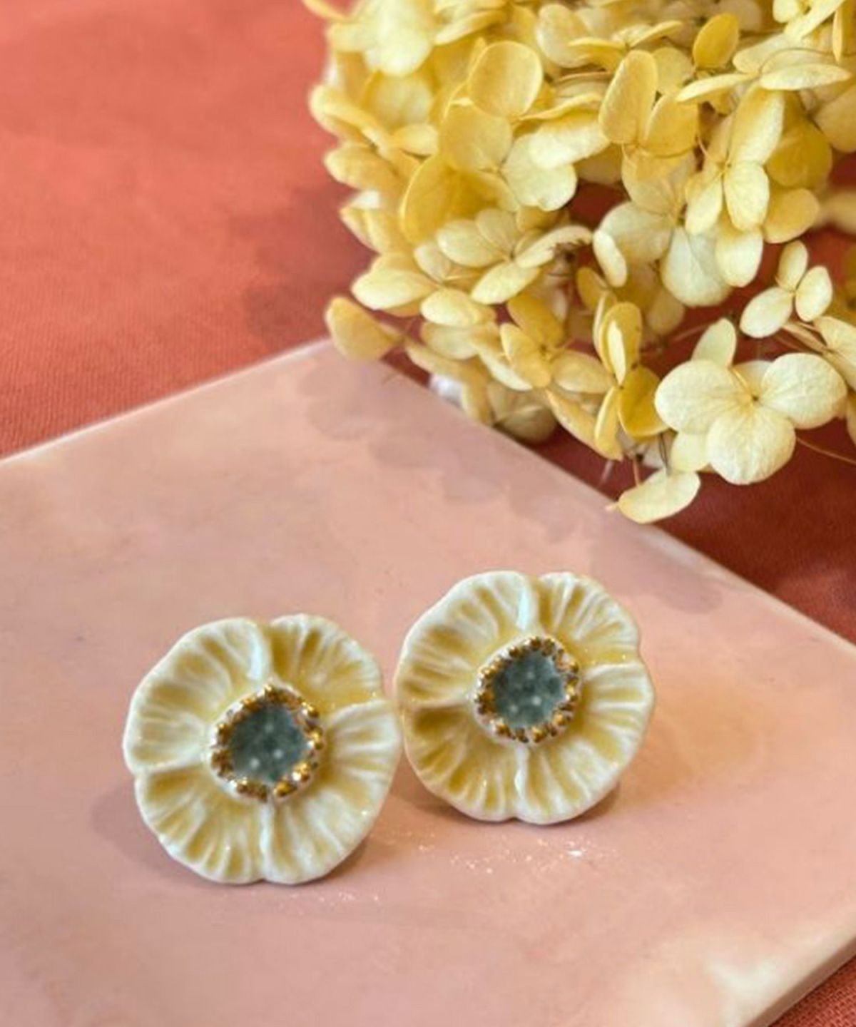 【予約商品】【メディア着用】美濃焼タイル優花イヤリング【七窯社】