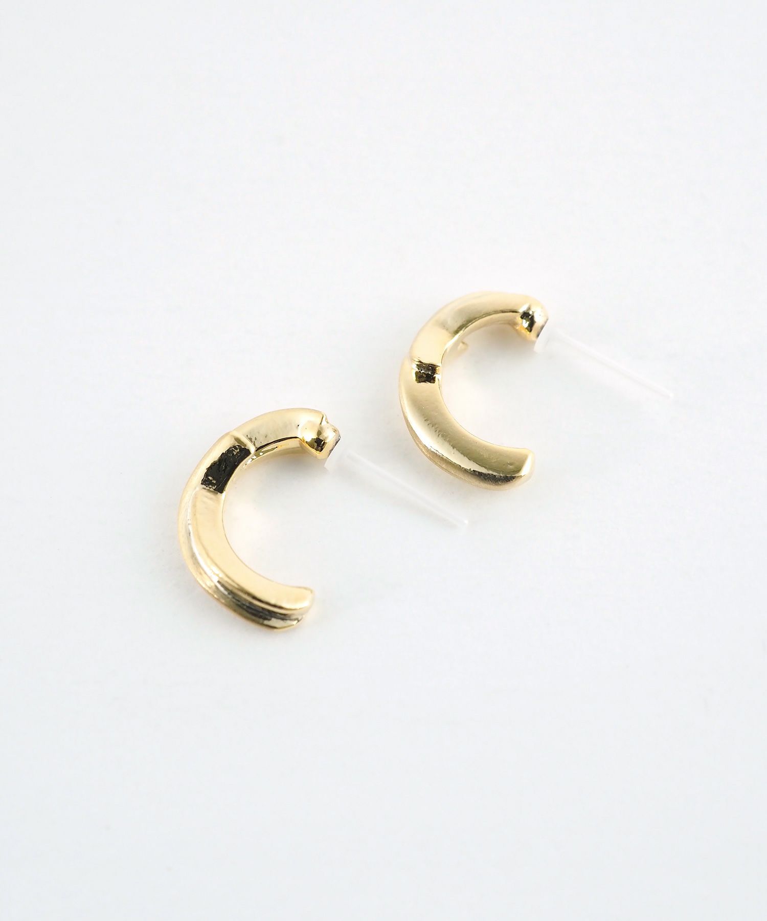 スライドラインフープセラミックポストピアス