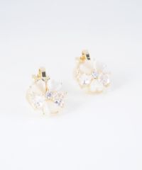 サクラキャッツアイクリップイヤリング