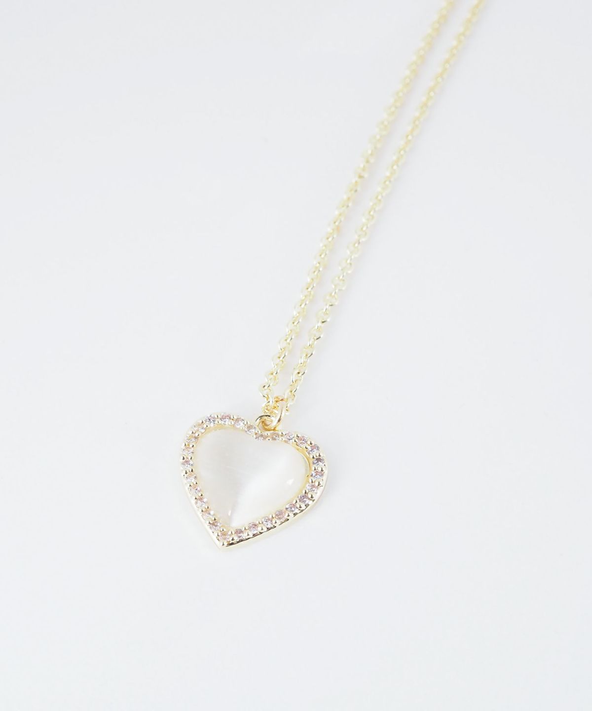 パヴェハートキャッツアイネックレス