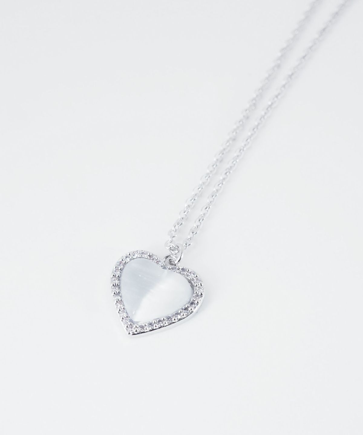 パヴェハートキャッツアイネックレス