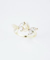 ダブルバタフライリング