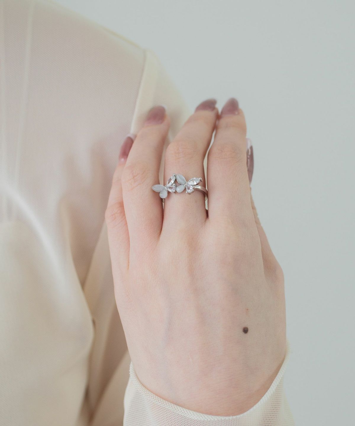 ダブルバタフライリング