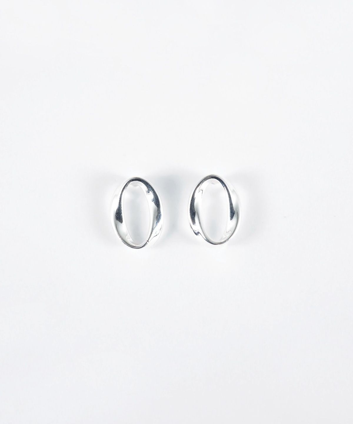 [SV925]メビウスピアス