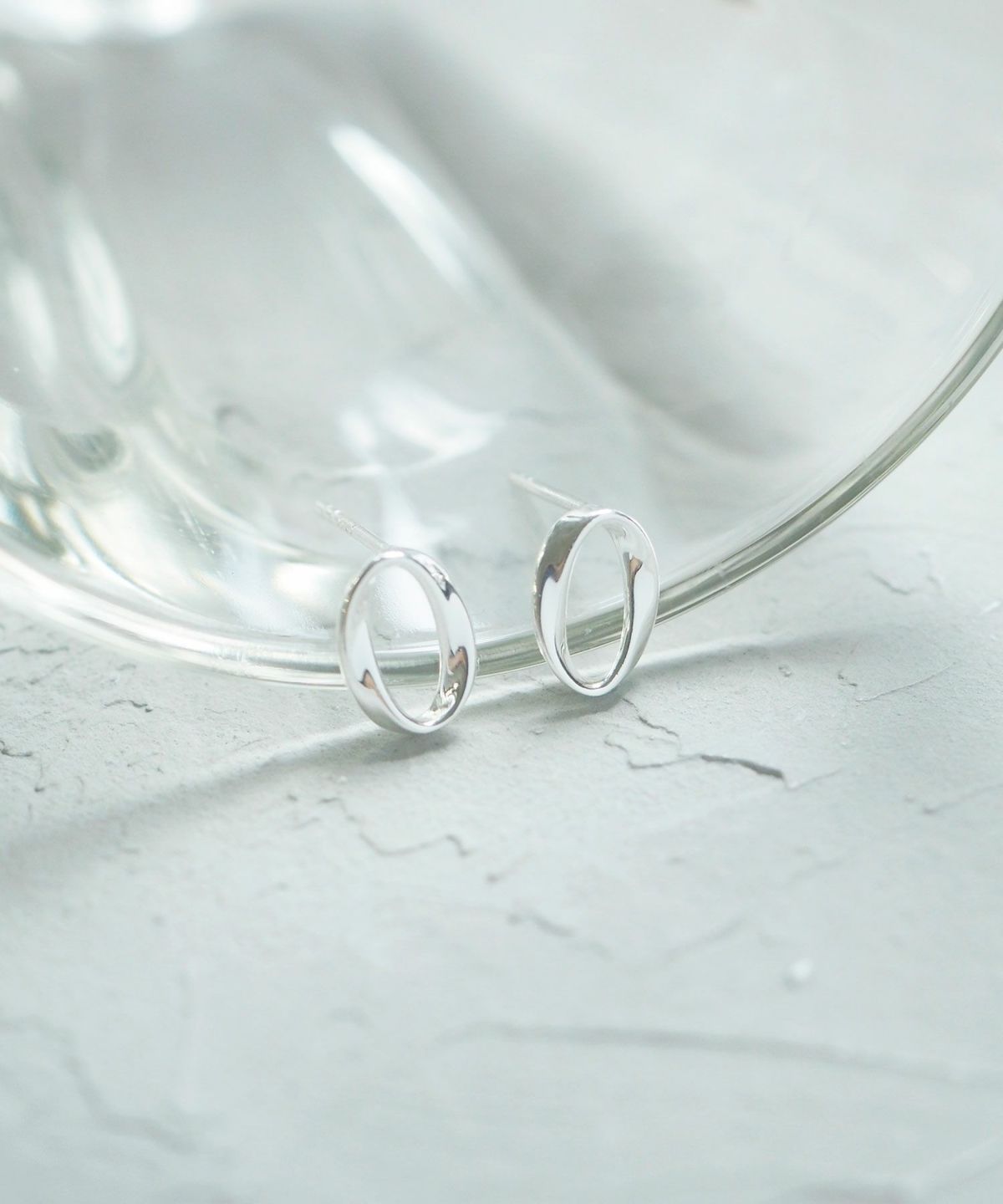 [SV925]メビウスピアス