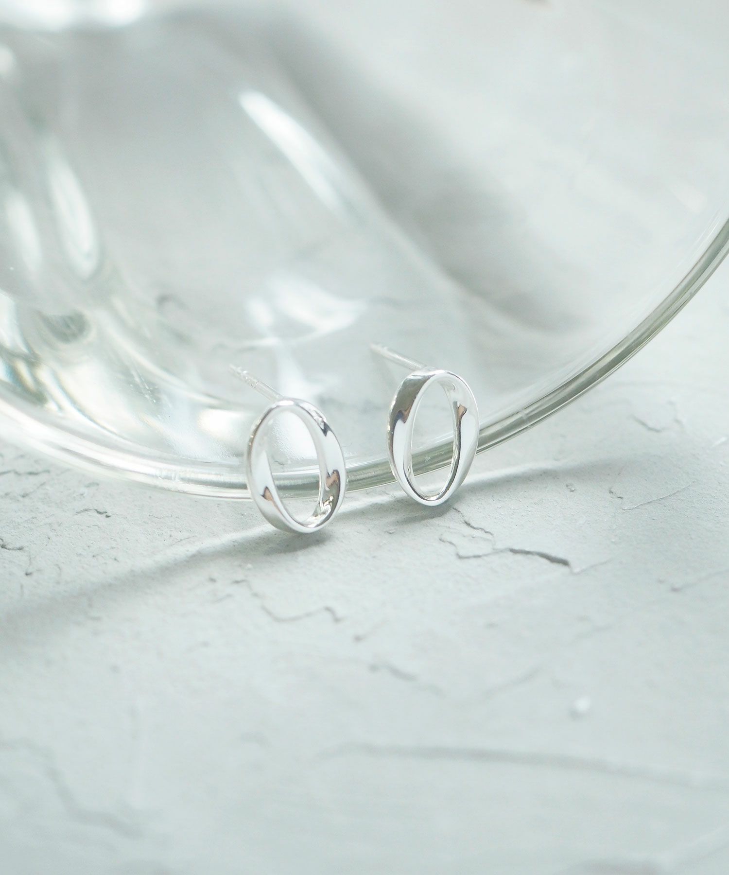 [SV925]メビウスピアス