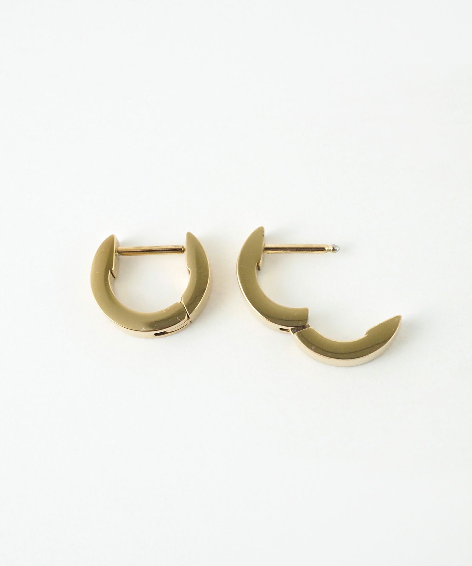 ラウンドワンタッチステンレスピアス【MUK lucenzio】