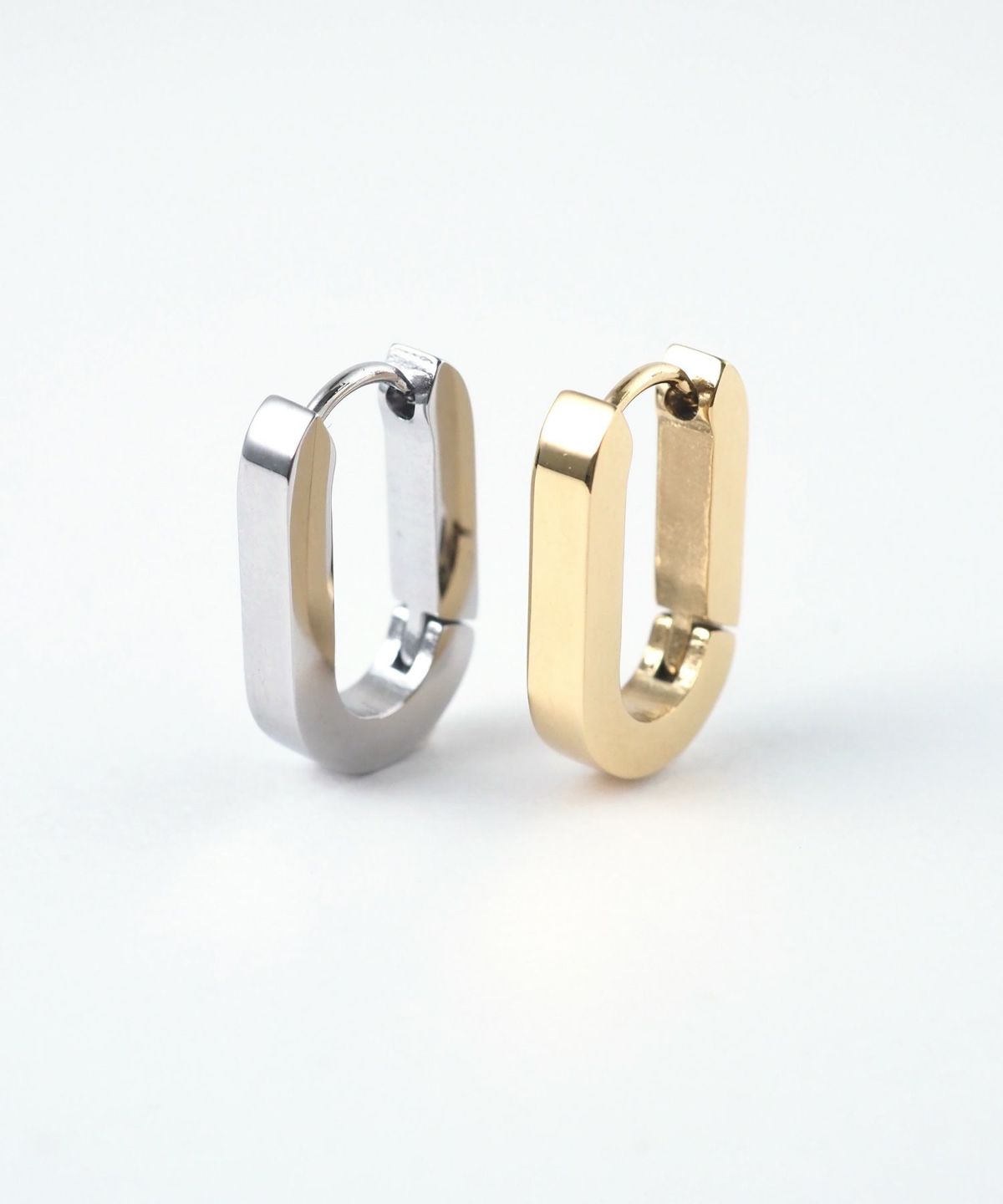 オーバルワンタッチステンレスピアス【MUK lucenzio】