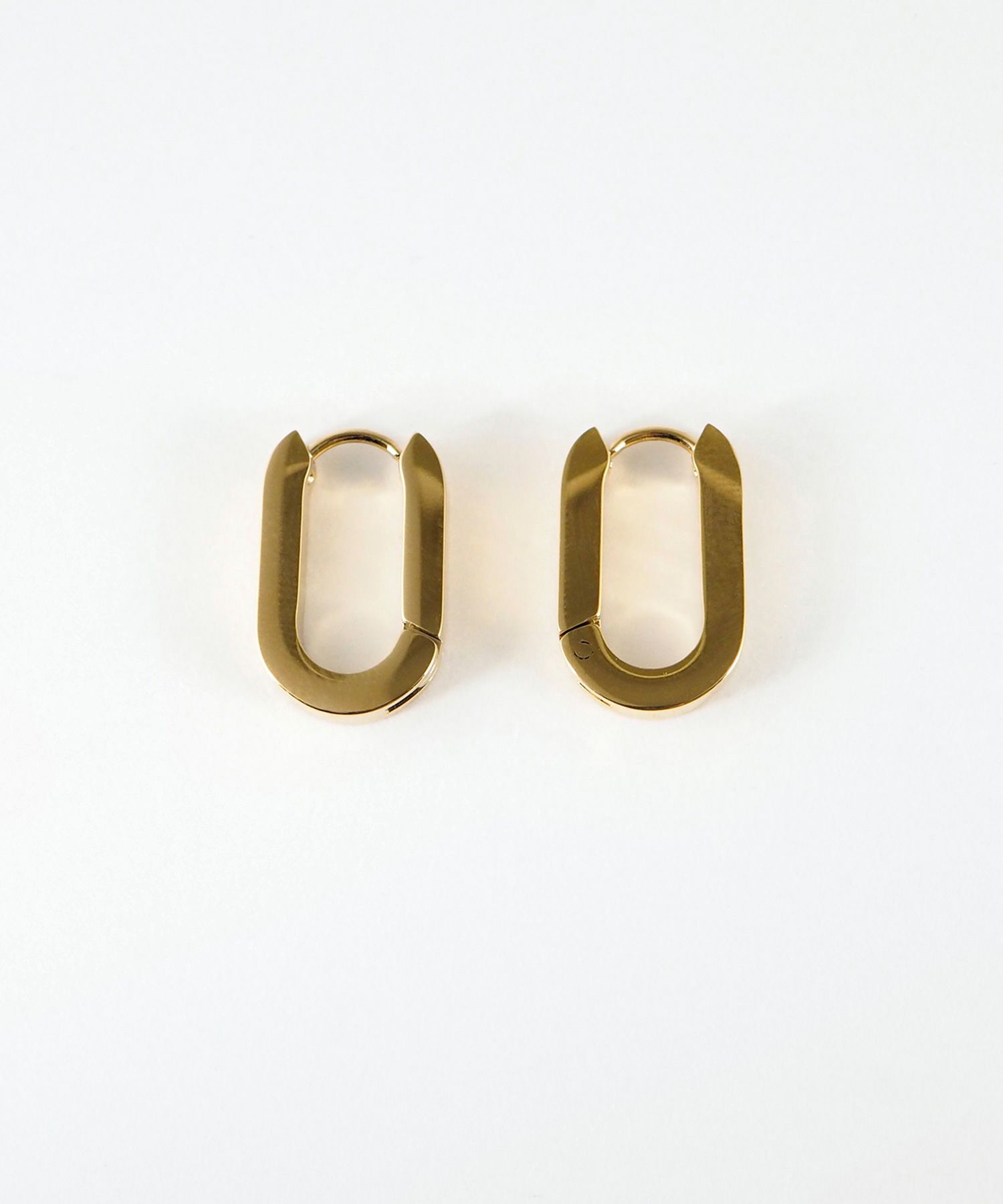 オーバルワンタッチステンレスピアス【MUK lucenzio】