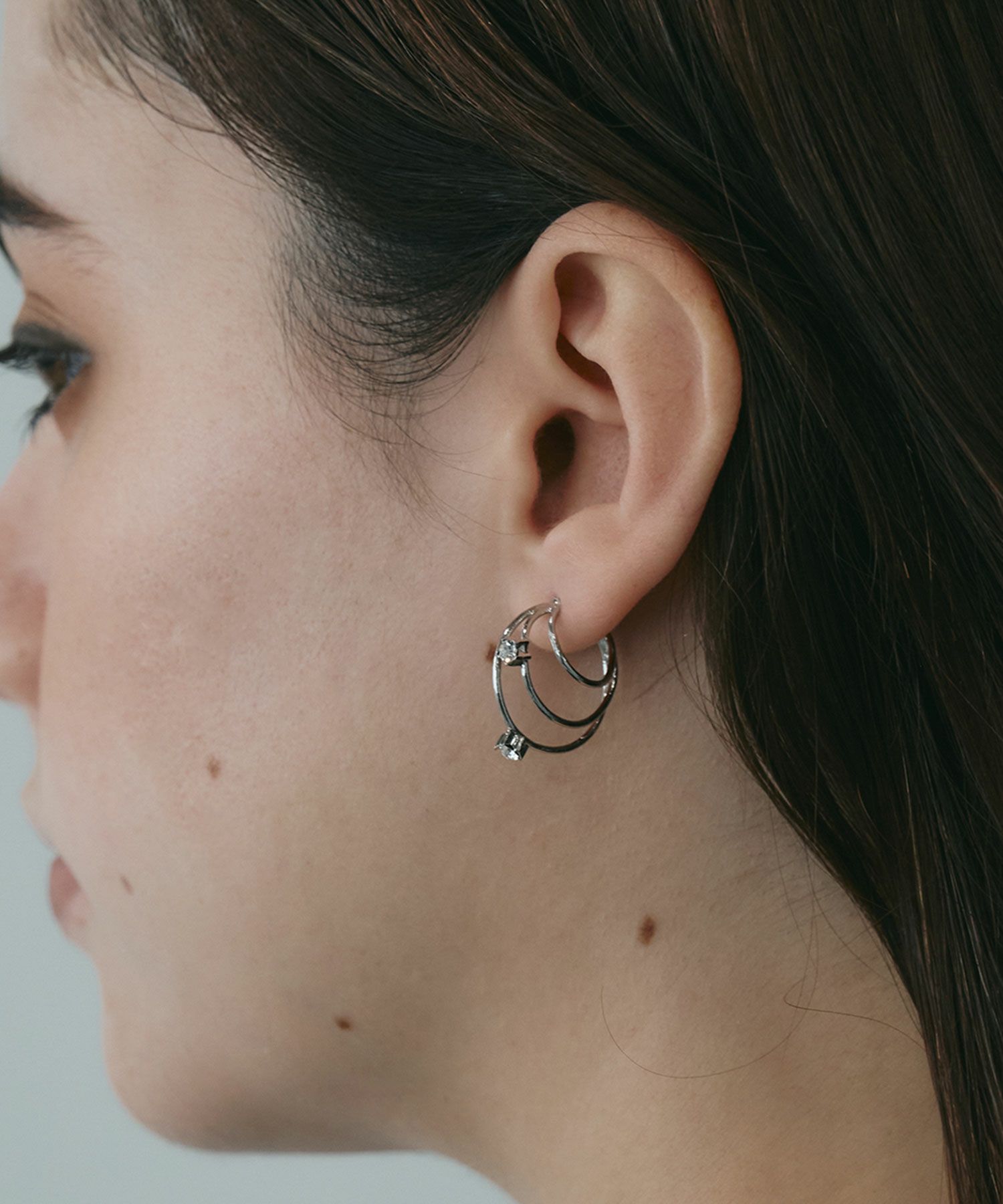 ガラスフープピュアチタンポストピアス【ISS】