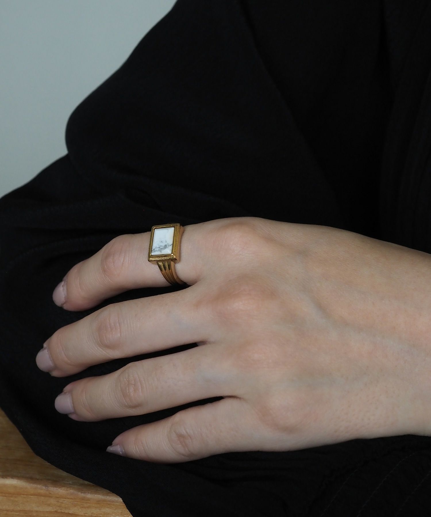 スクエアカラーストーンステンレスリング【Zoule】