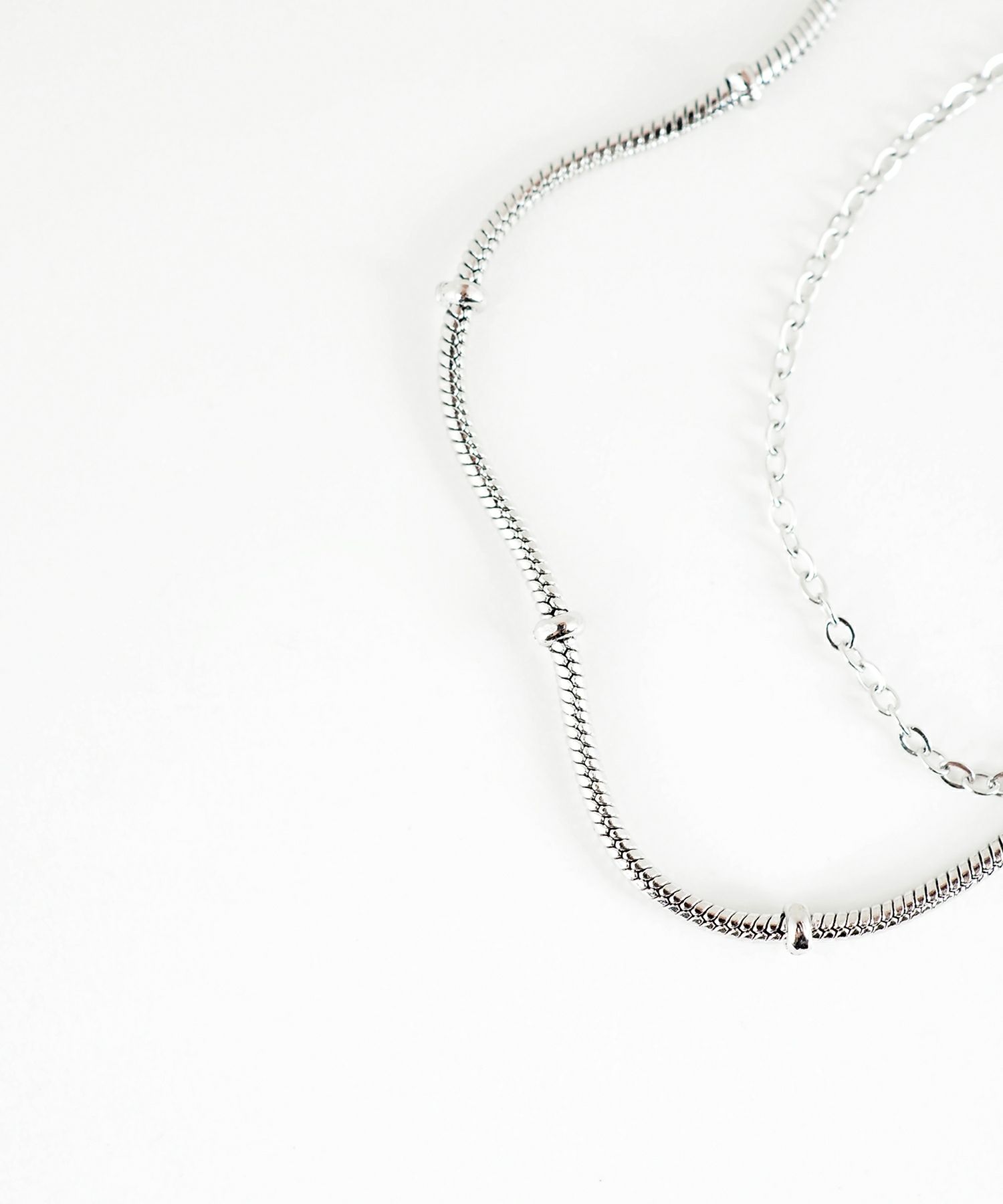 ステーションスネークチェーン2連マグネットステンレスブレスレット