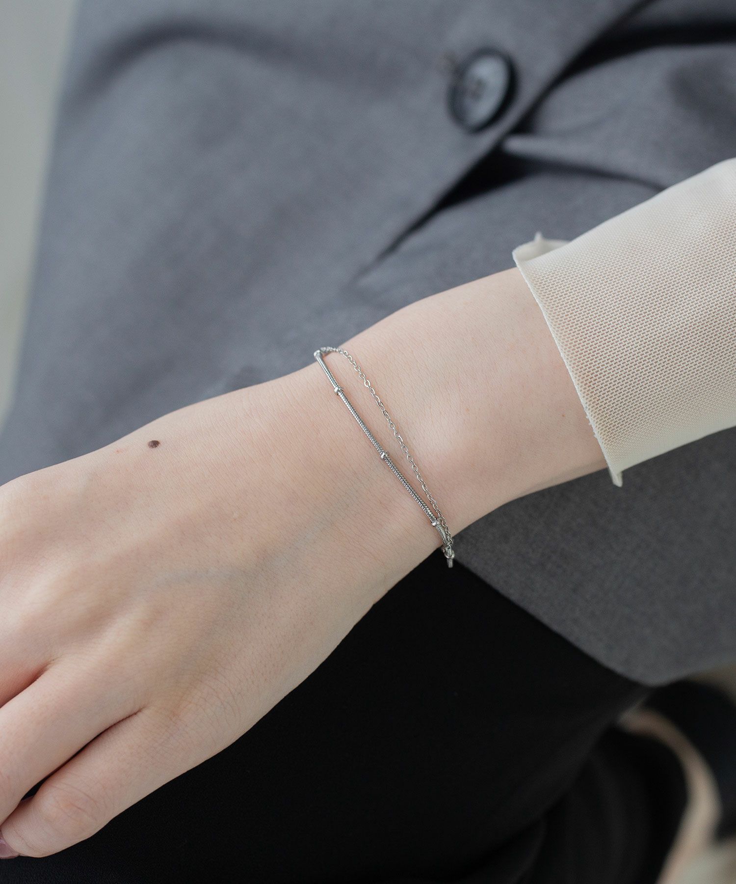 ステーションスネークチェーン2連マグネットステンレスブレスレット