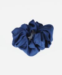 シンプルサテンシュシュ