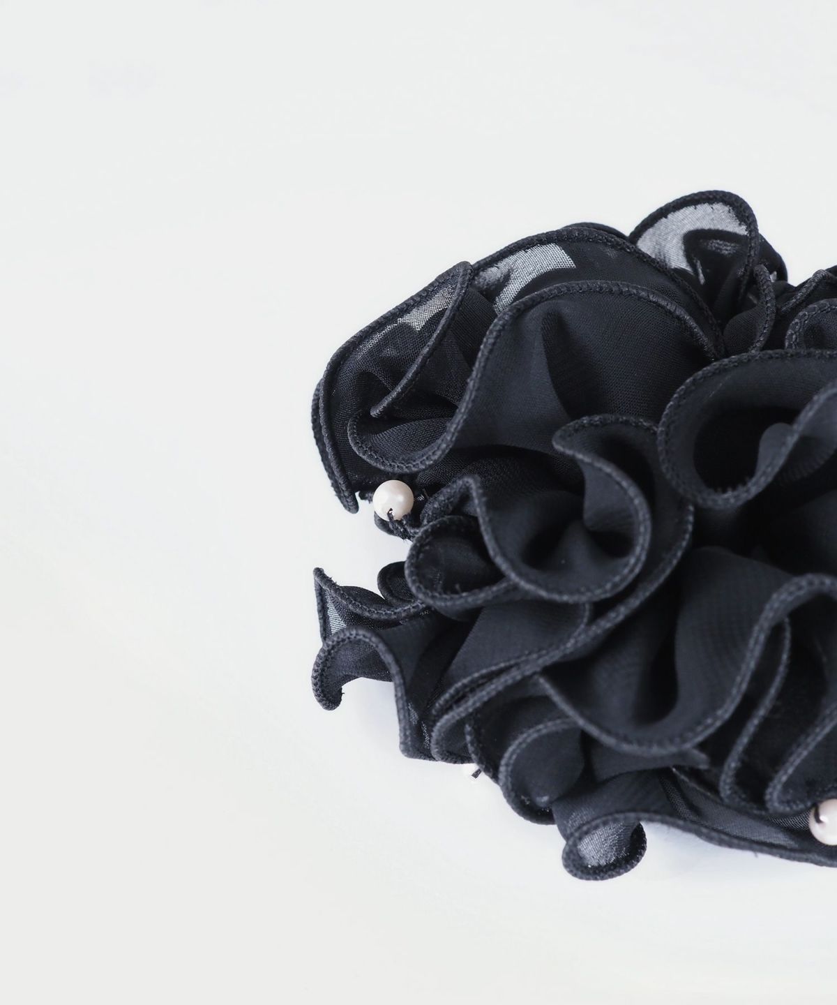 パールフリルシュシュ