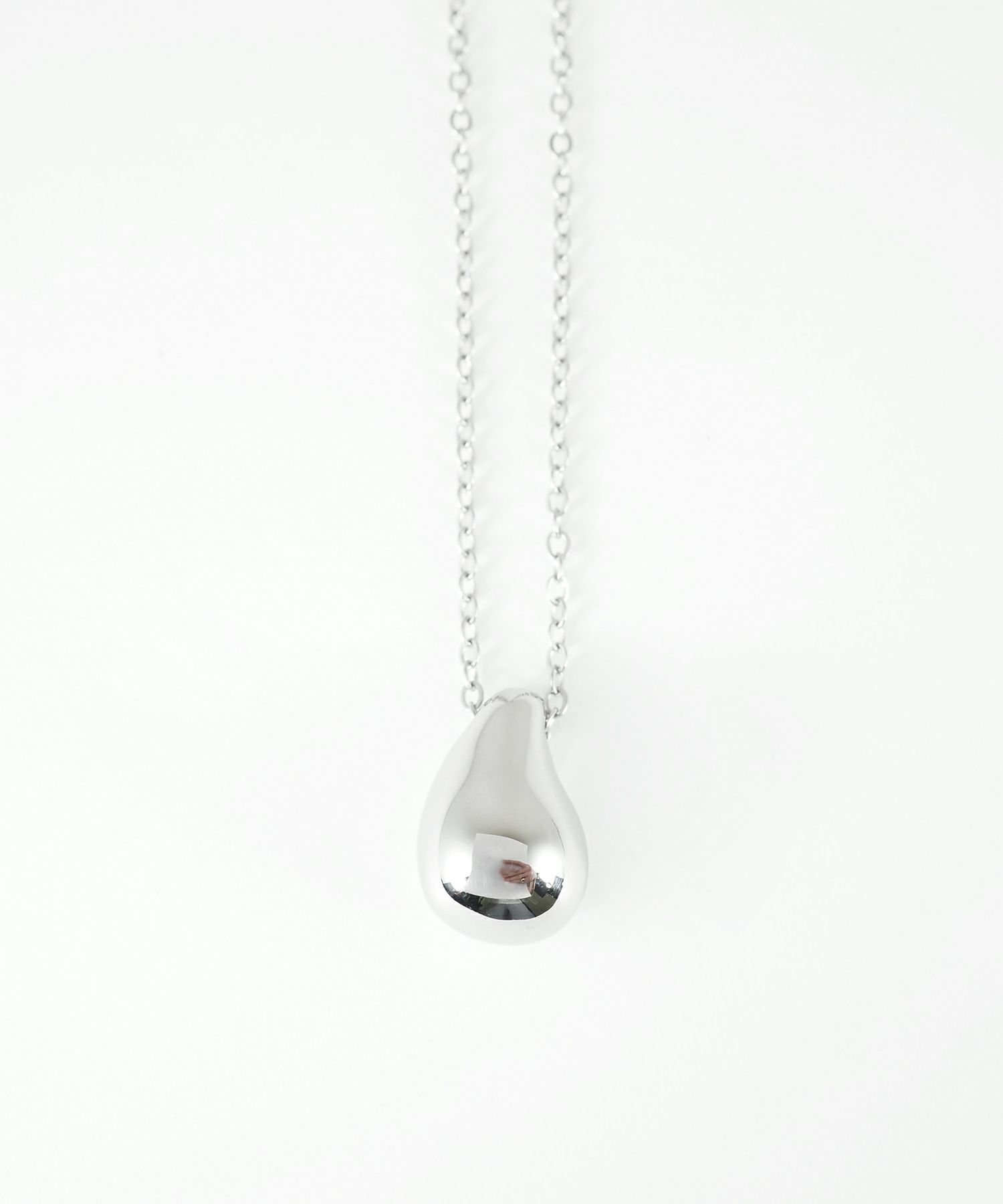 ドロップステンレスネックレス