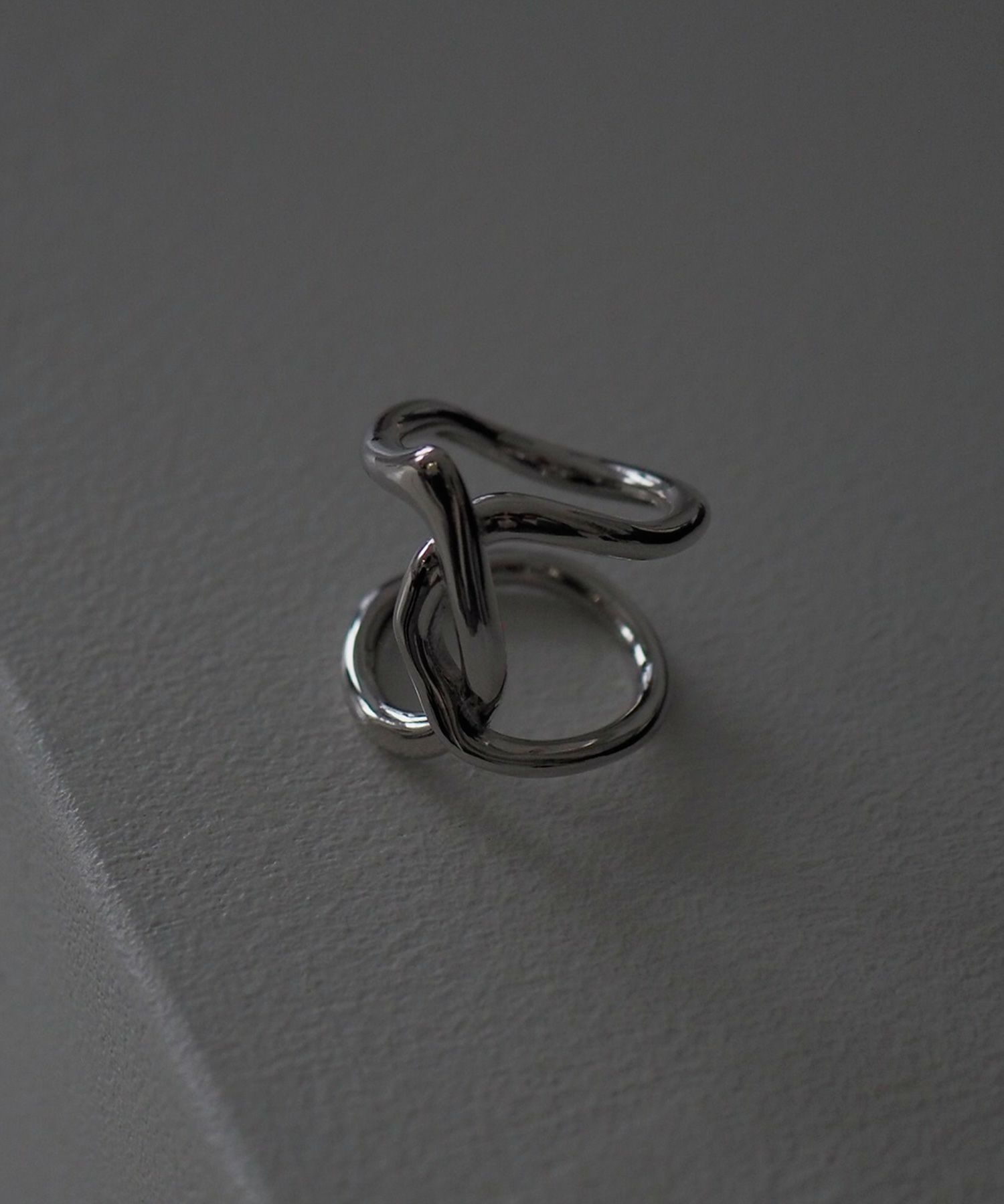 ニュアンスクロスボリュームリング【over size ring collection】