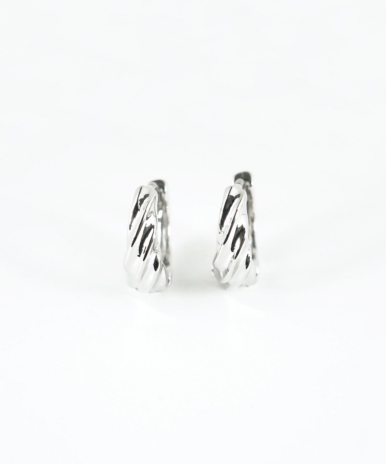 トルサードフープステンレスポストピアス