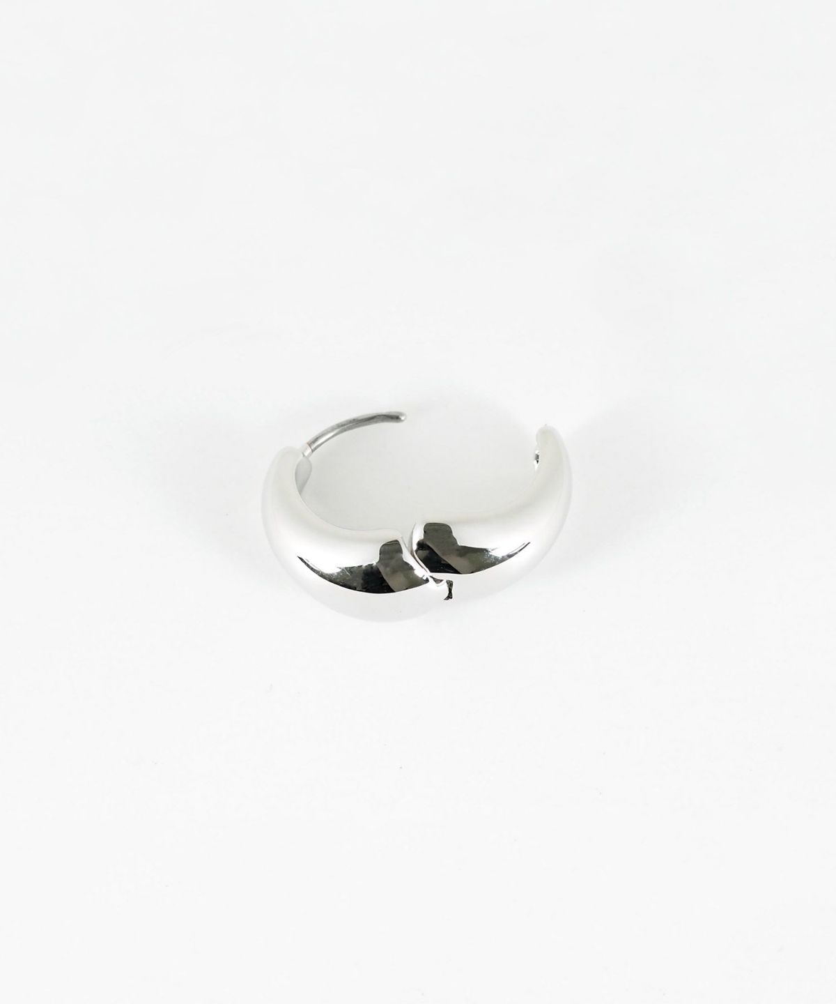 ボトムボリュームフープステンレスポストピアス