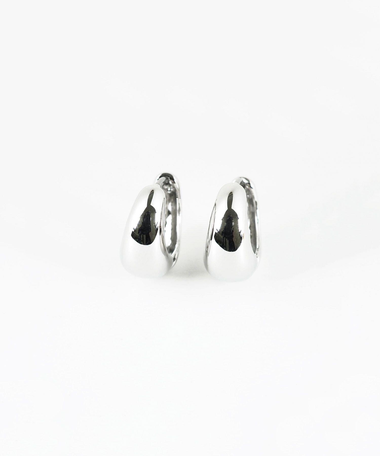 ボトムボリュームフープステンレスポストピアス