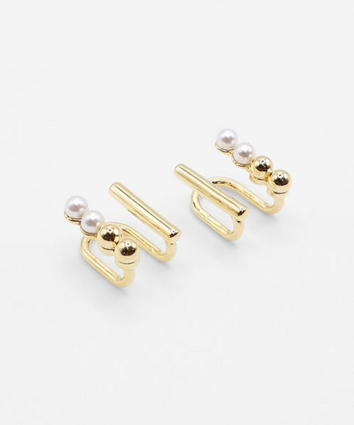 パールラインラウンドメタルイヤリング