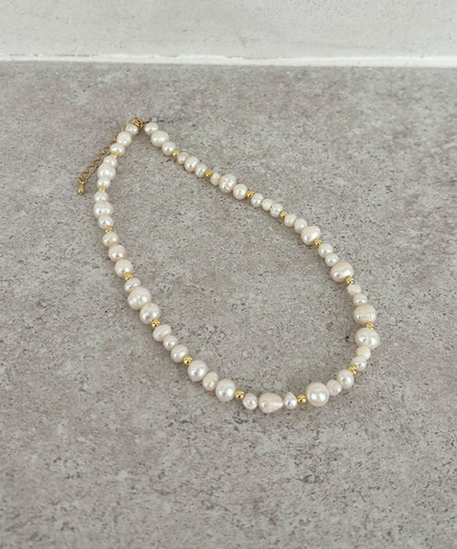 淡水パールメタルボールネックレス