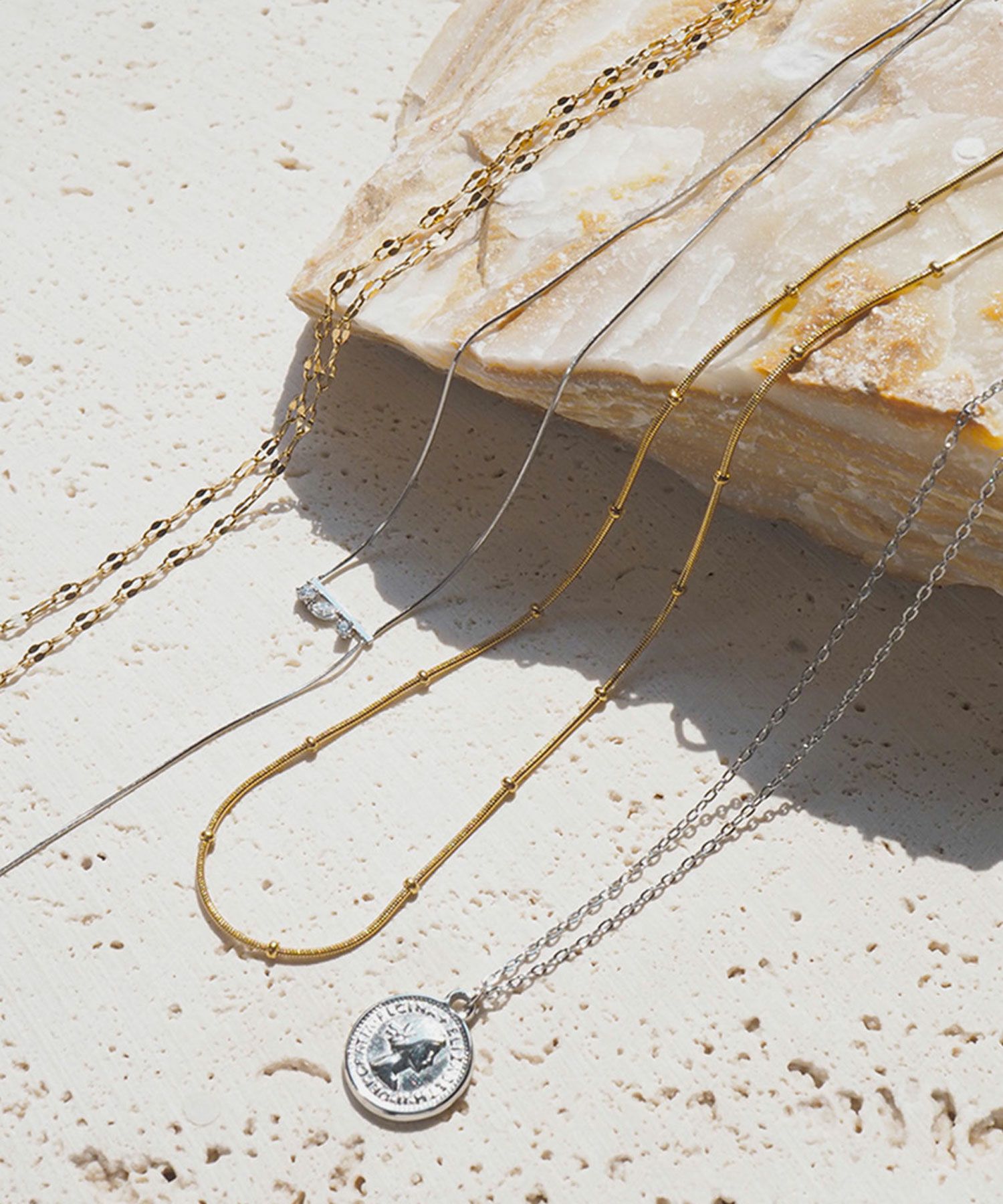 パヴェバーY字サージカルステンレスネックレス