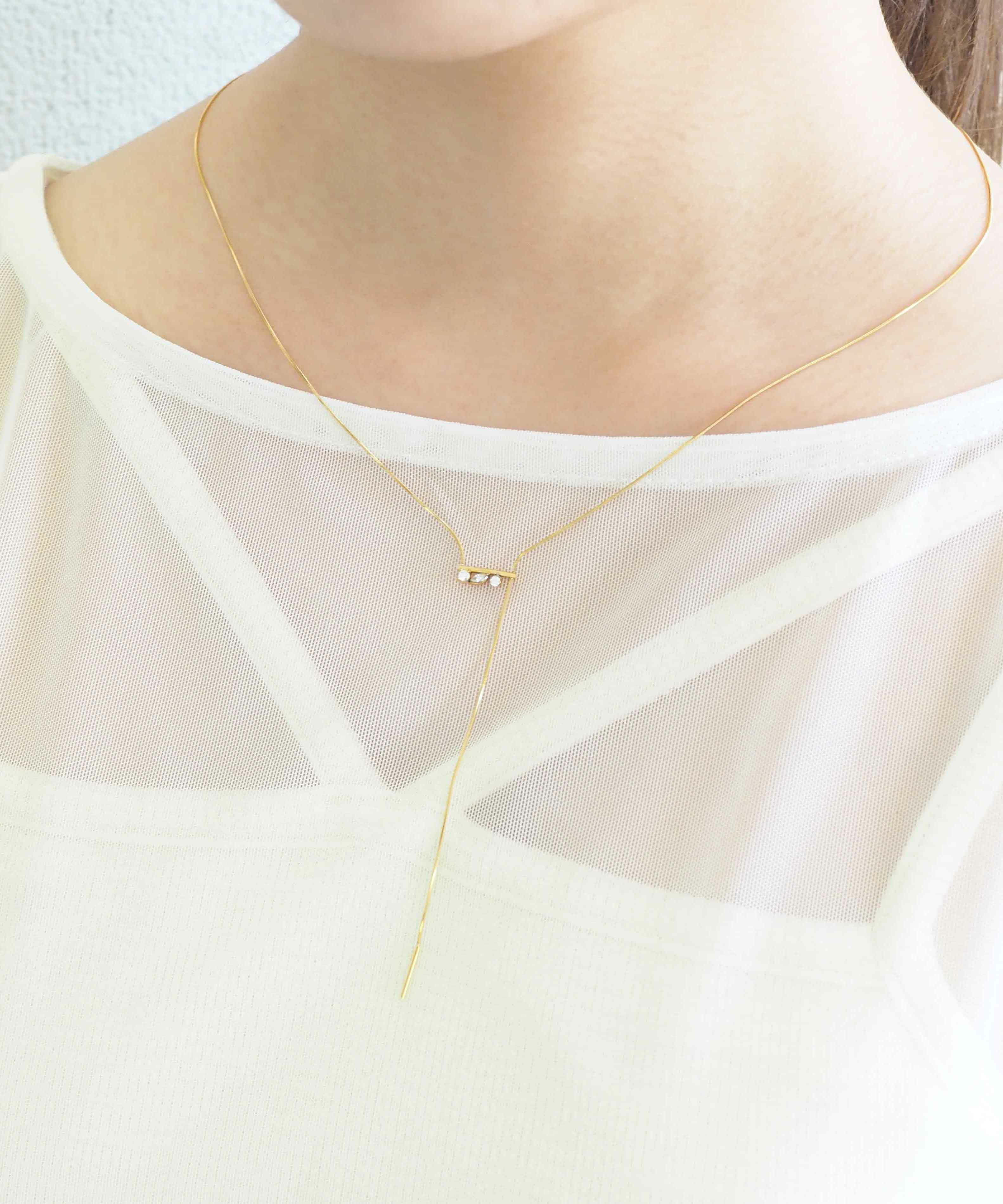 ビジューバーY字サージカルステンレスネックレス