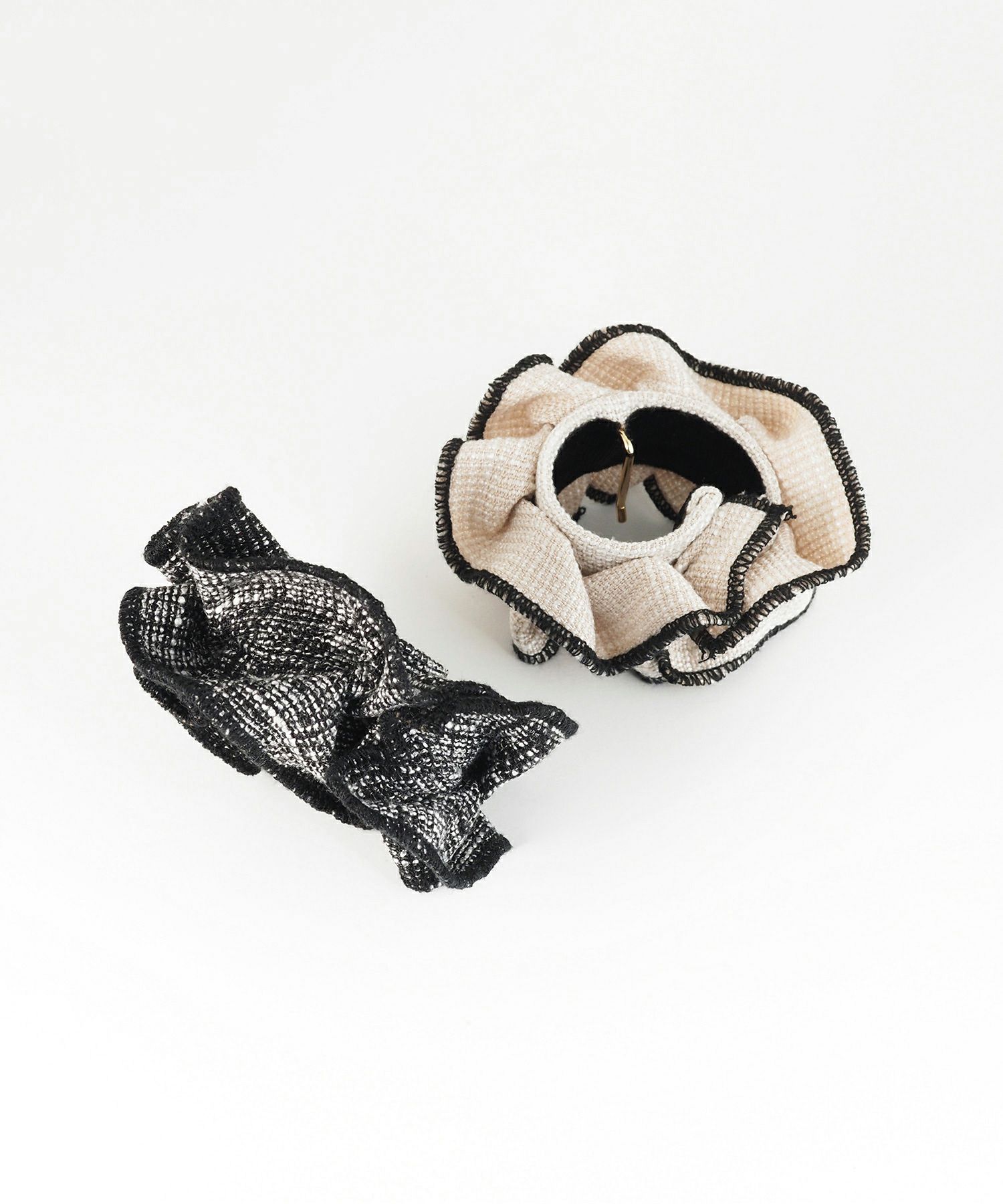 ツイードフック付きシュフィー