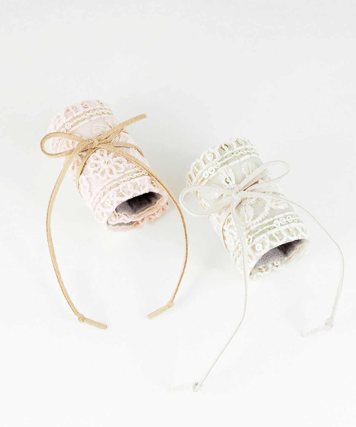 シークイン刺繍フラワーフック付きシュフィー【Zoule】