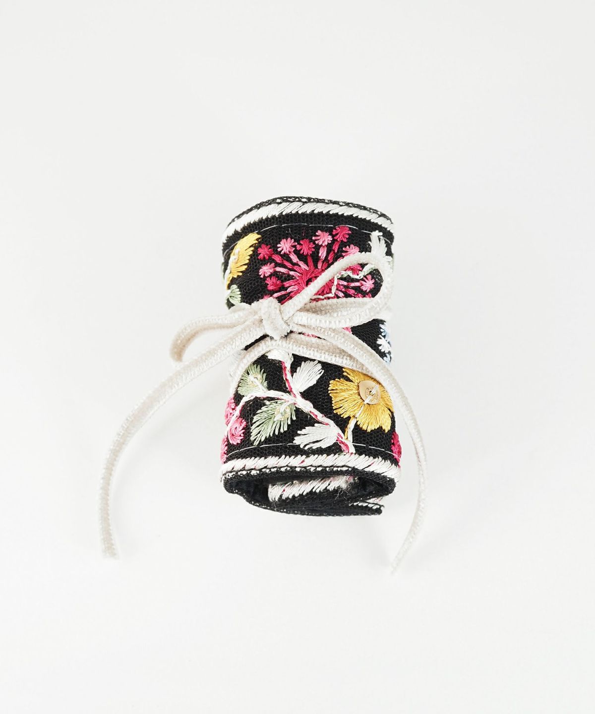 レトロ刺繍フラワーフック付きシュフィー【Zoule】