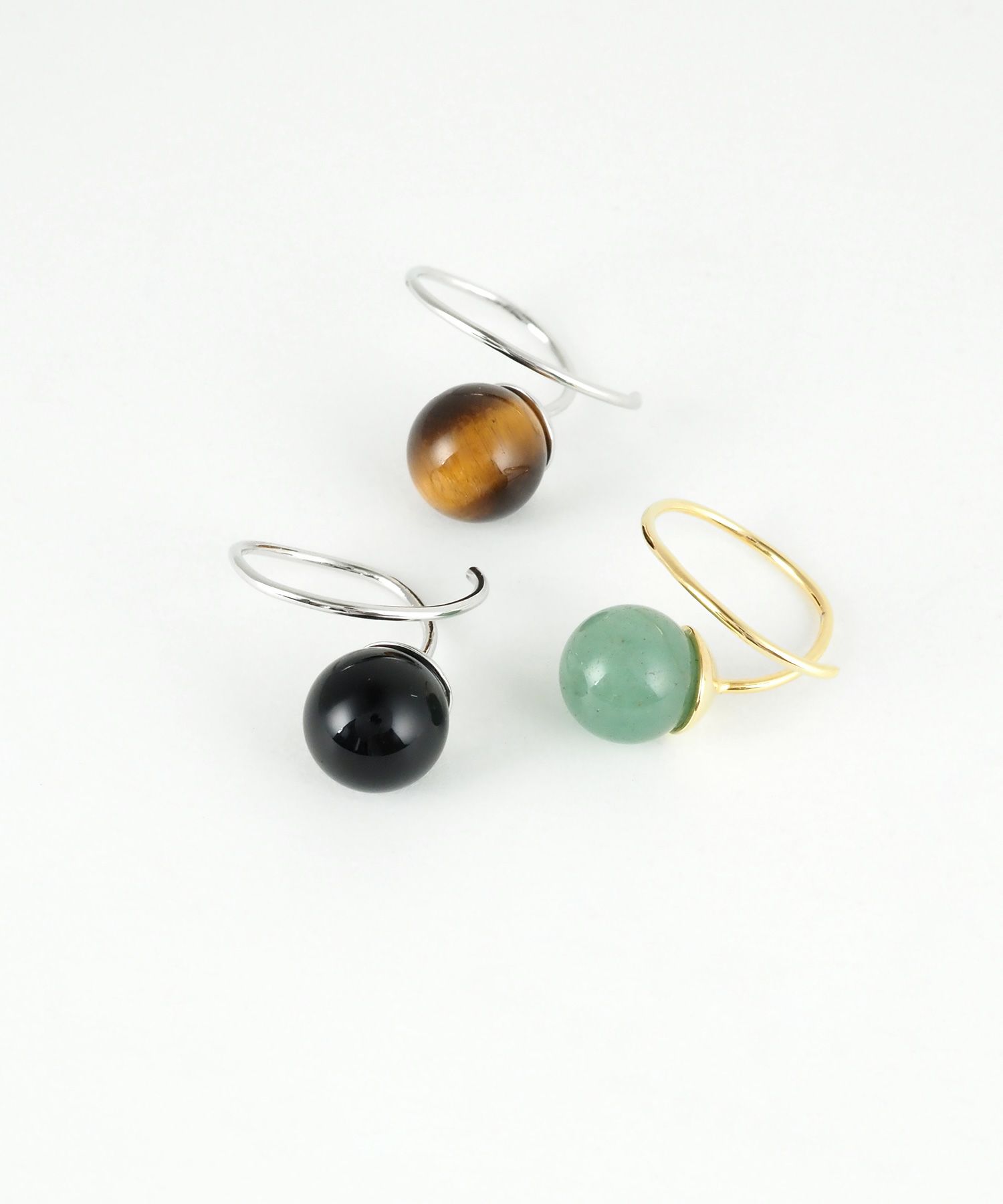 ストーンカールピアス【MUK blossom stone】