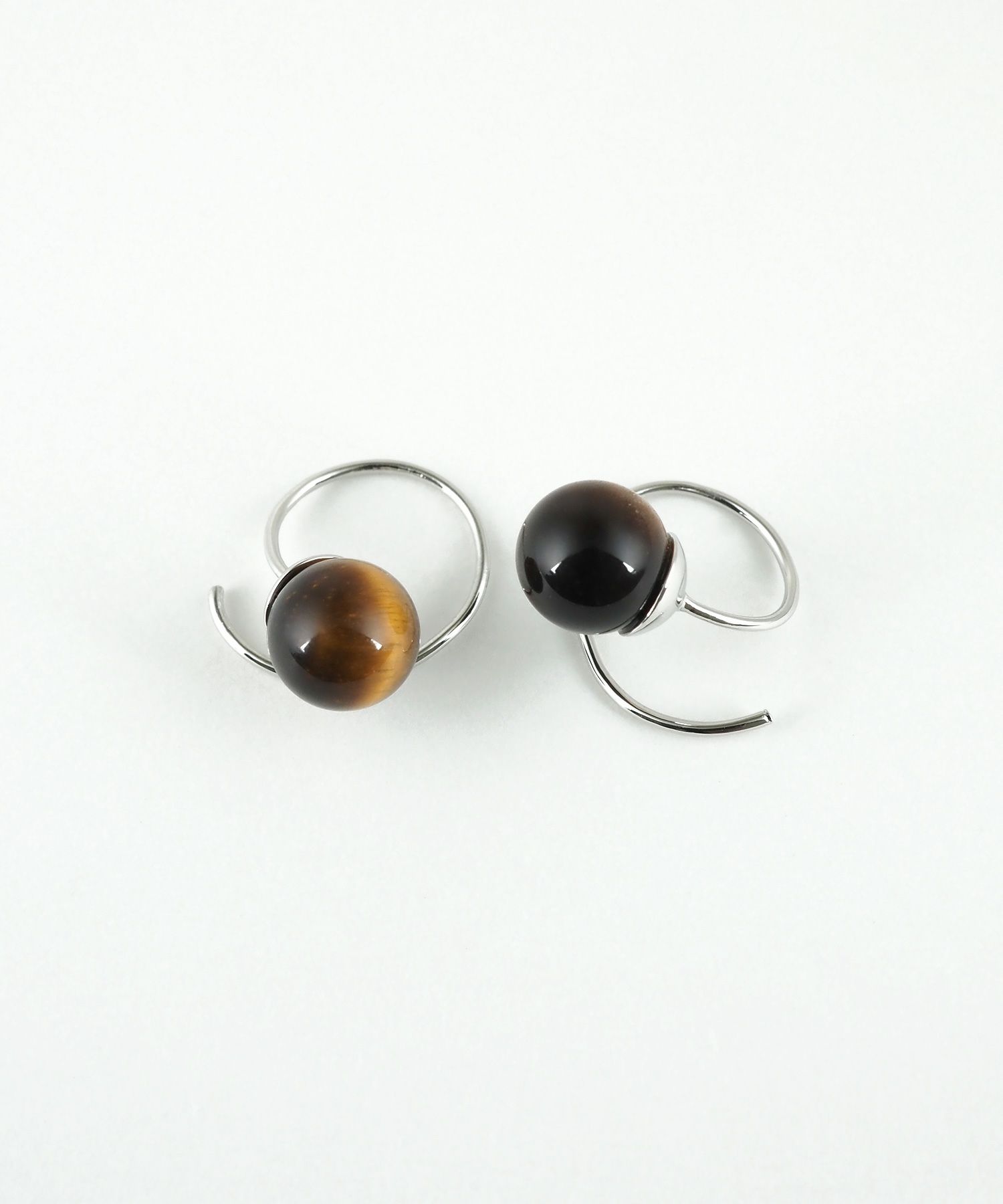 ストーンカールピアス【MUK blossom stone】