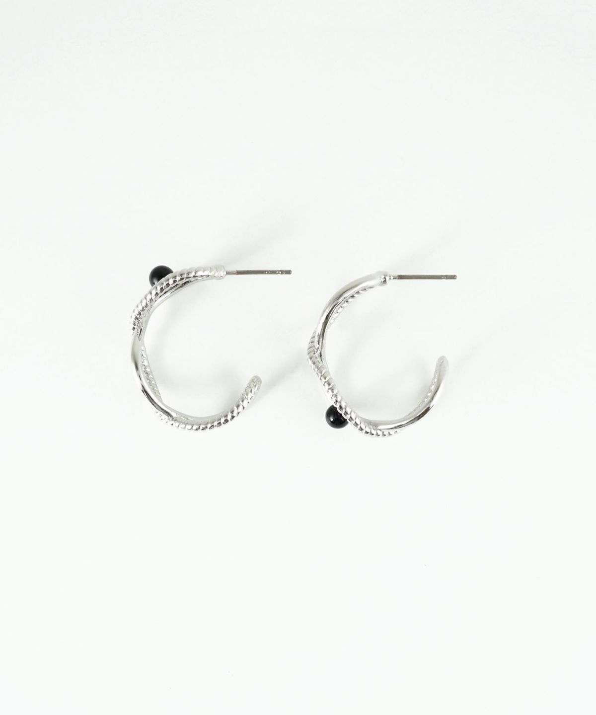 ストーンエリプスクロスピアス【MUK blossom stone】