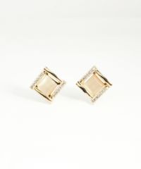 ニュアンススクエアキャッツアイチタンポストピアス