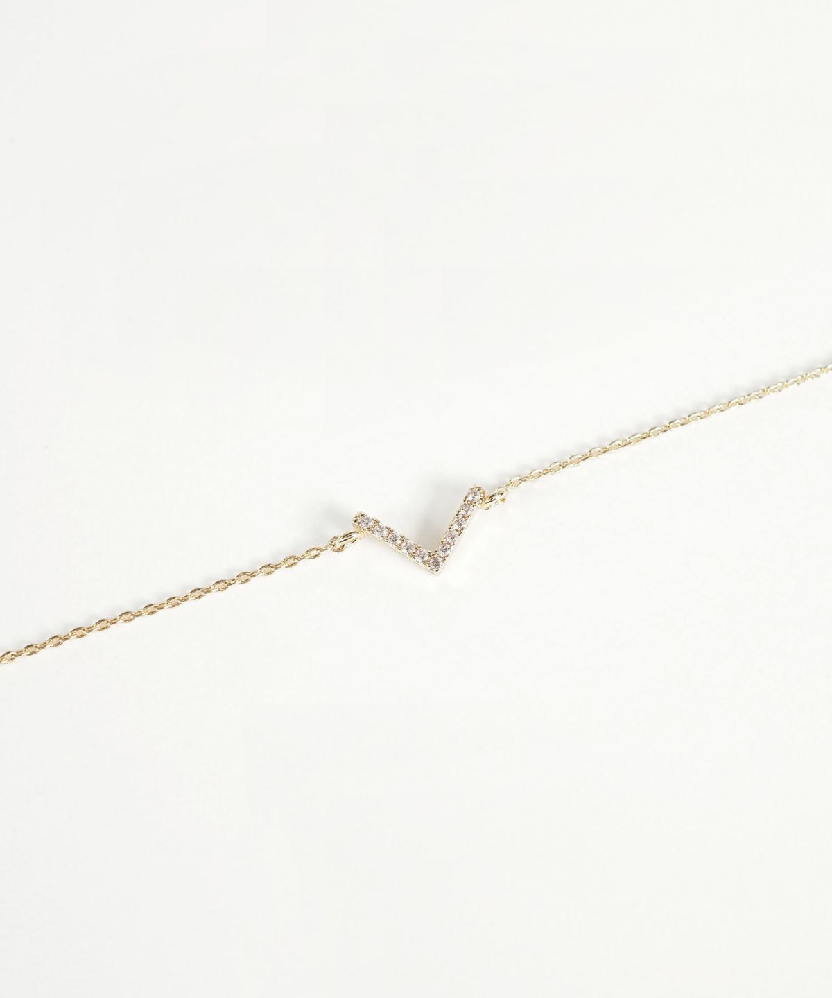 Vモチーフブレスレット