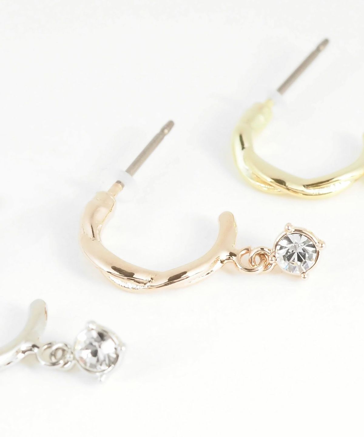 シンプルストーンピュアチタンポストピアス